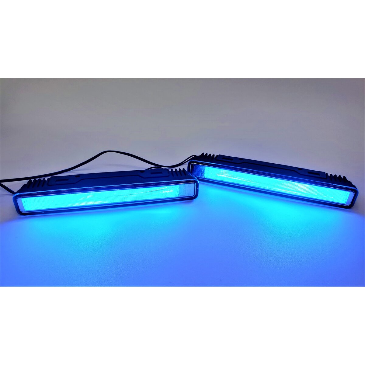 デイタイムランプ 面発光LED DRL DC12～36V ブルー 準防水