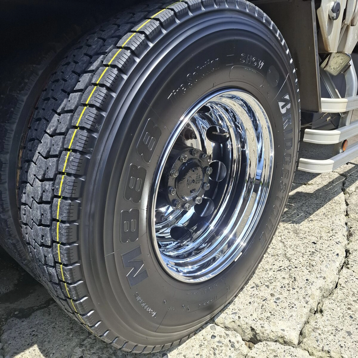 スチールメッキホイール PLATINUM SPARK 22.5×8.25インチ 10穴 新ISO リア用