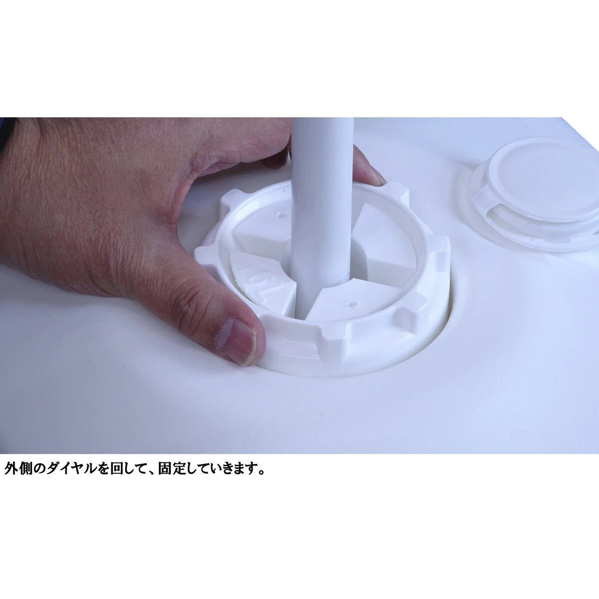 注水式のぼりポール用スタンド16L