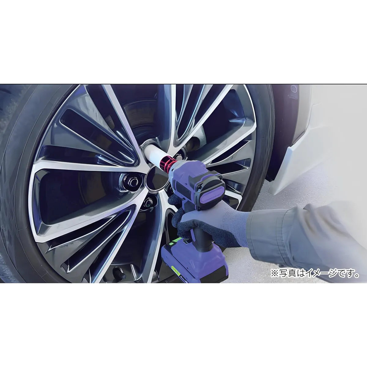 充電式インパクトレンチ  打撃強さ4段階設定